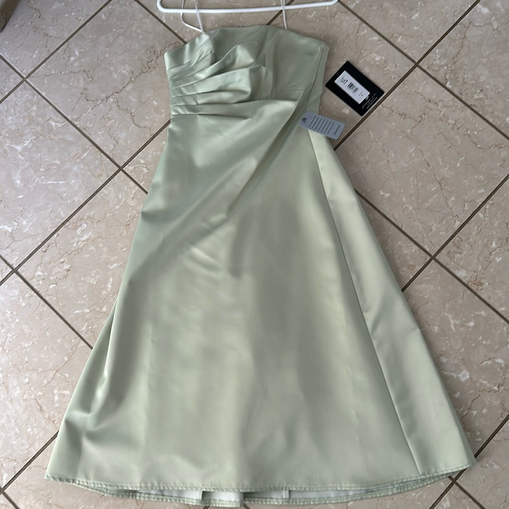JS Boutique Nordstrom celery strapless satin dress Sz 4